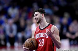 NBA总决赛今夜走向成谜；夏洛特黄蜂遗憾出局；话题不断；赛季目标并未改变的简单介绍-u8官方网址