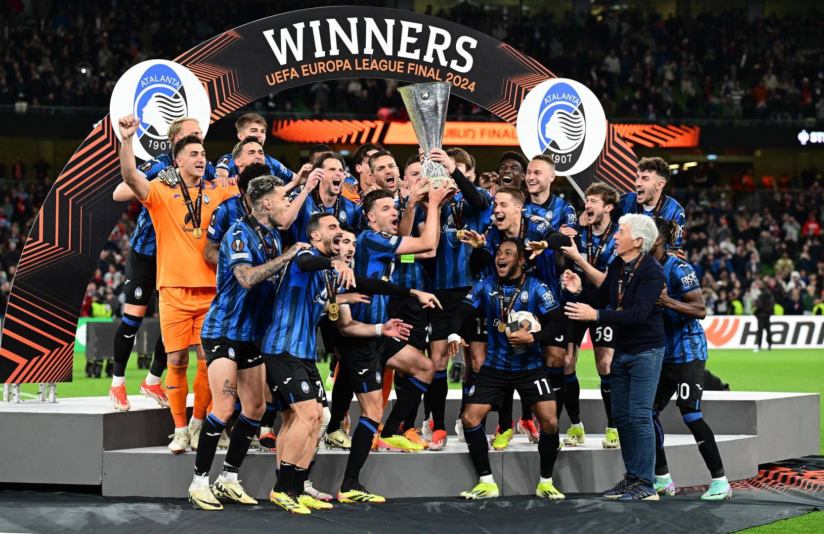 合球你冲不冲梗的来源